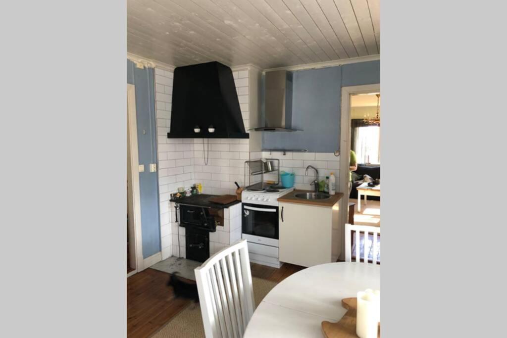 Egen Villa Pa Islandshastgard Riddarhyttan Bagian luar foto